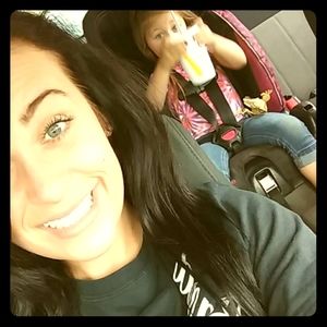 Meet your Posher, Denisha